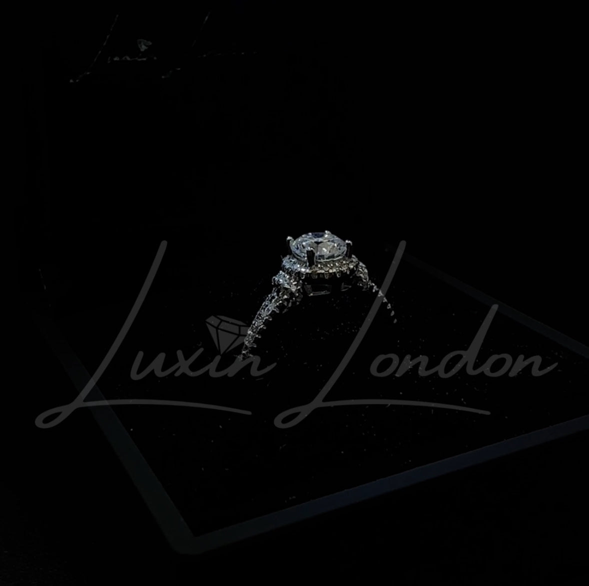 Luminous Embrace Moissanite Diamond